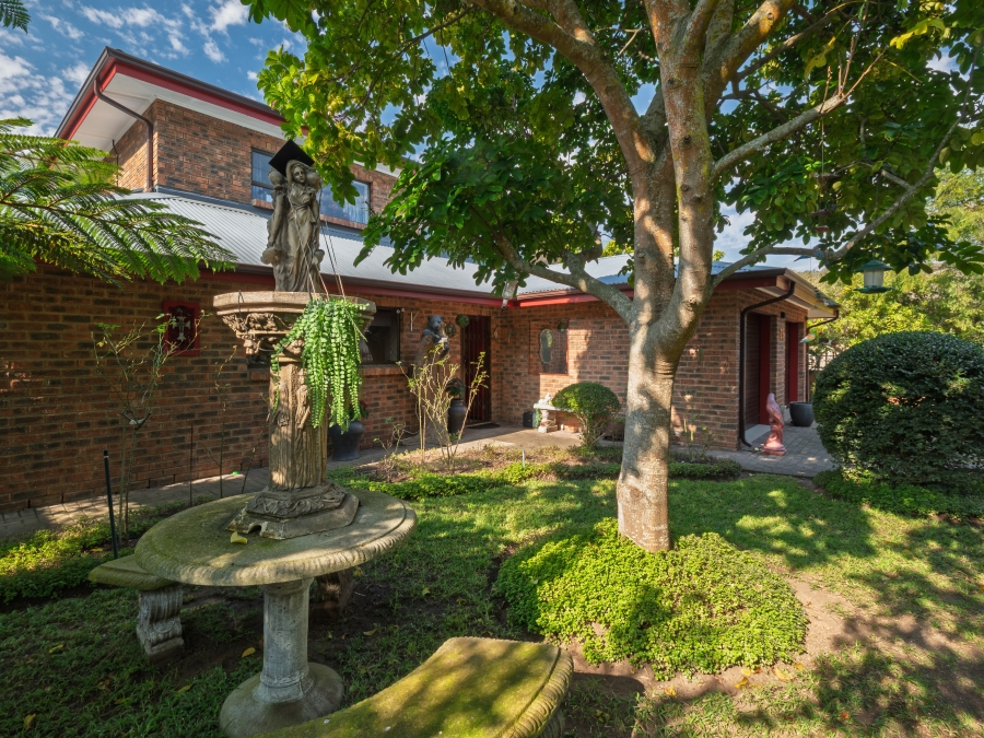 4 Bedroom Property for Sale in Groenvallei Western Cape